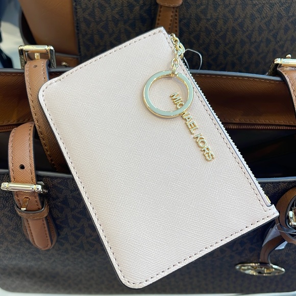 MICHAEL KORS SMALL TOP ZIP COINPOUCH WITH ID CARD CASE WALLET 
POWDER BLUSH 
NWT - Picture 12 of 16